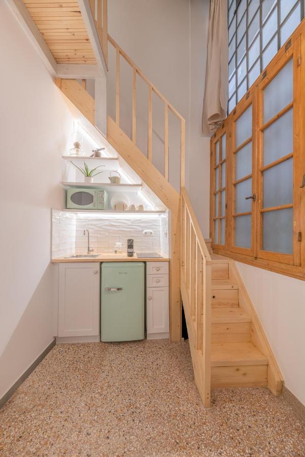 Apartamento Stoa Kairi Loft A Atenas Exterior foto