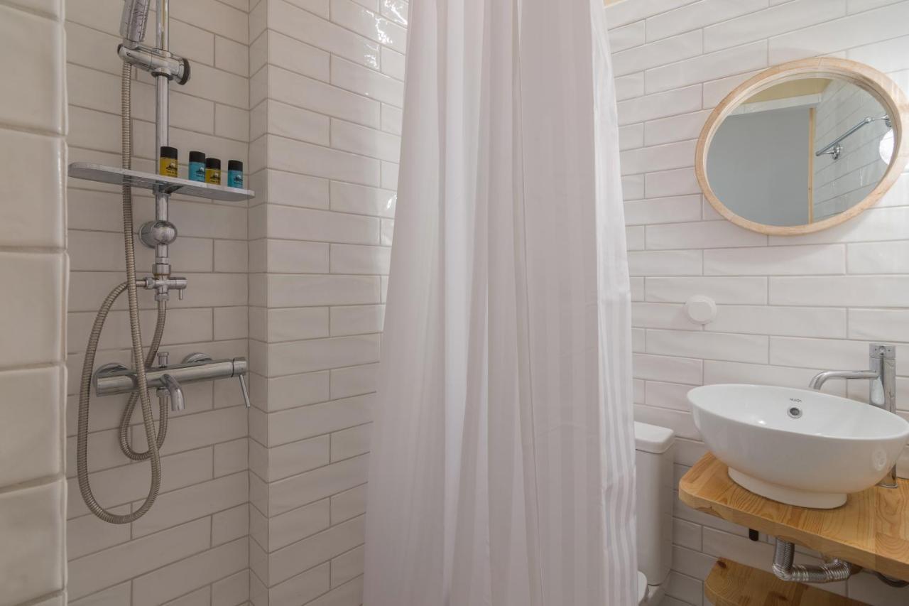 Apartamento Stoa Kairi Loft A Atenas Exterior foto