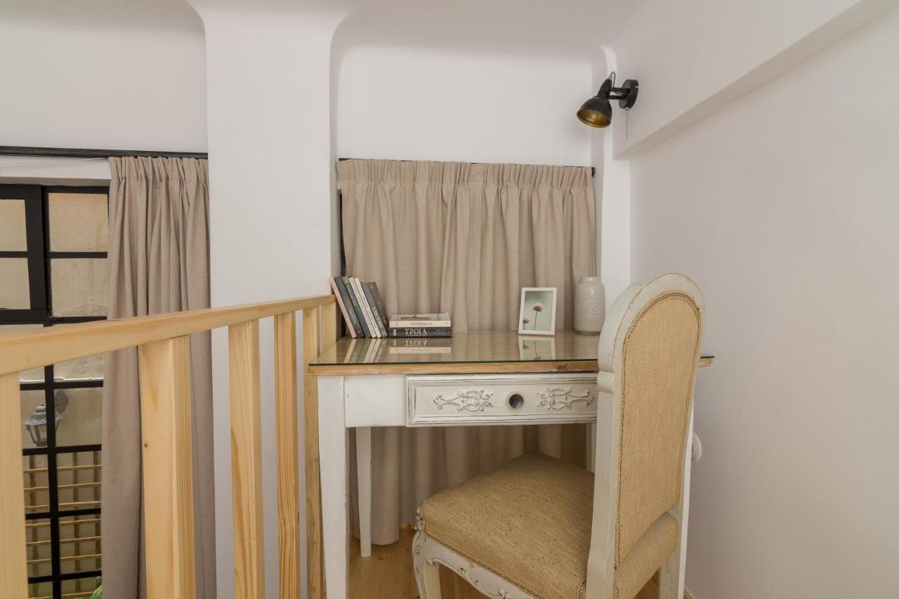 Apartamento Stoa Kairi Loft A Atenas Exterior foto